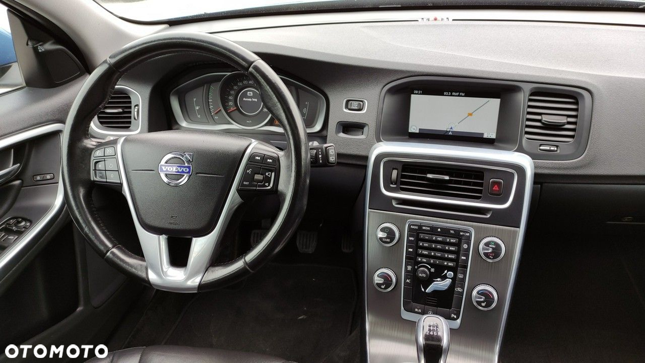 Volvo V60 - 35