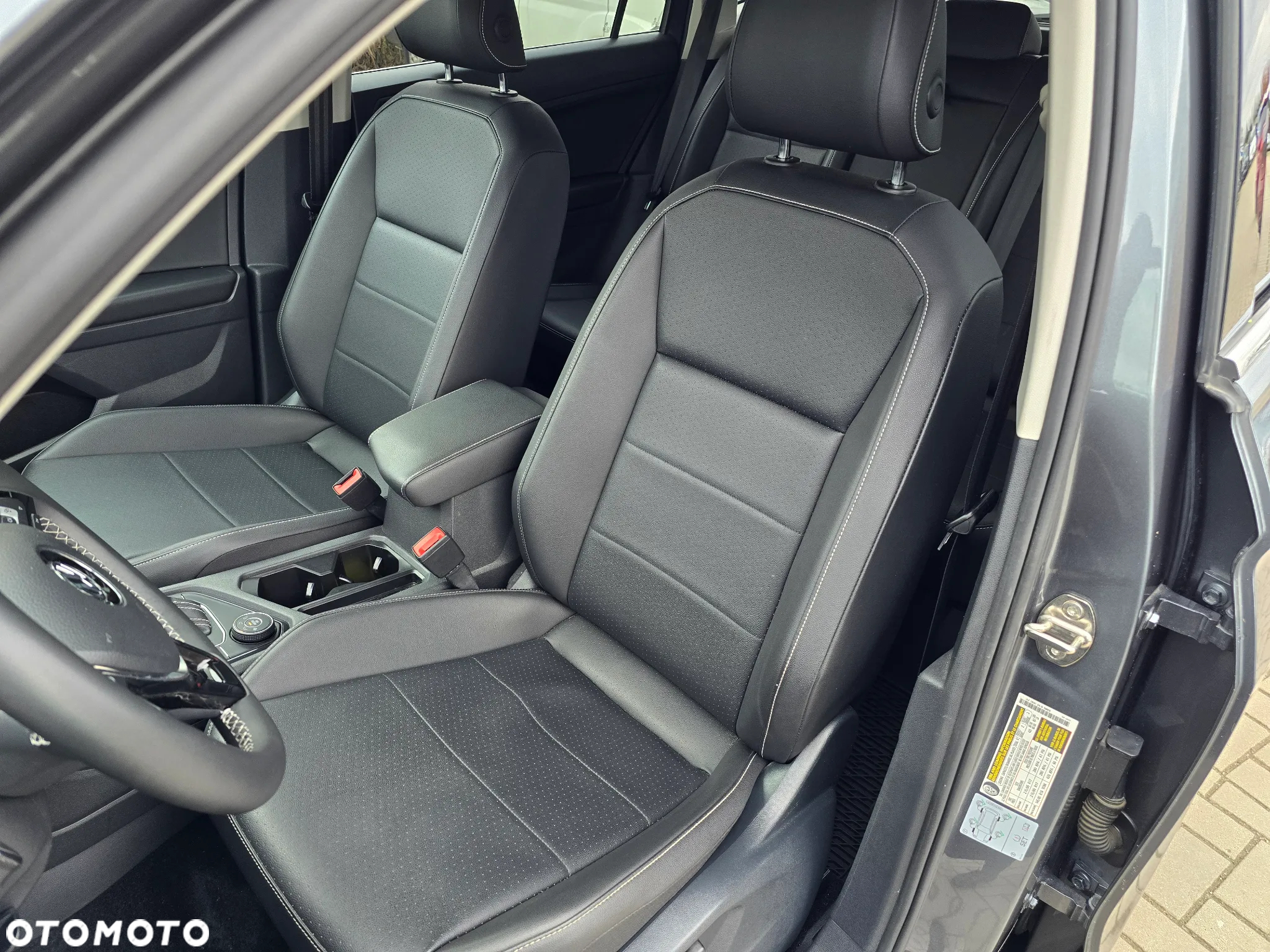 Volkswagen Tiguan Allspace - 12