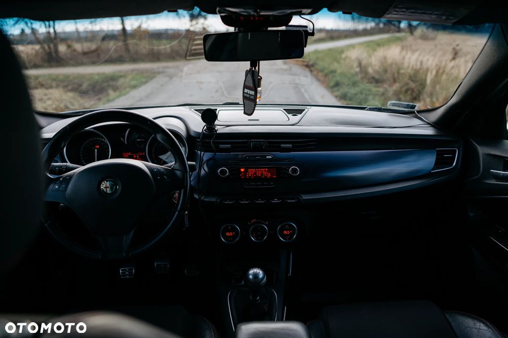 Alfa Romeo Giulietta - 4