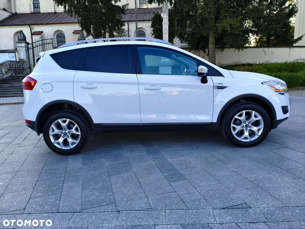 Ford Kuga 2.0 TDCi 4x4 Titanium - 19