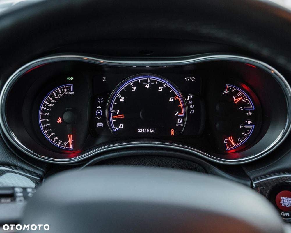 Jeep Grand Cherokee - 27