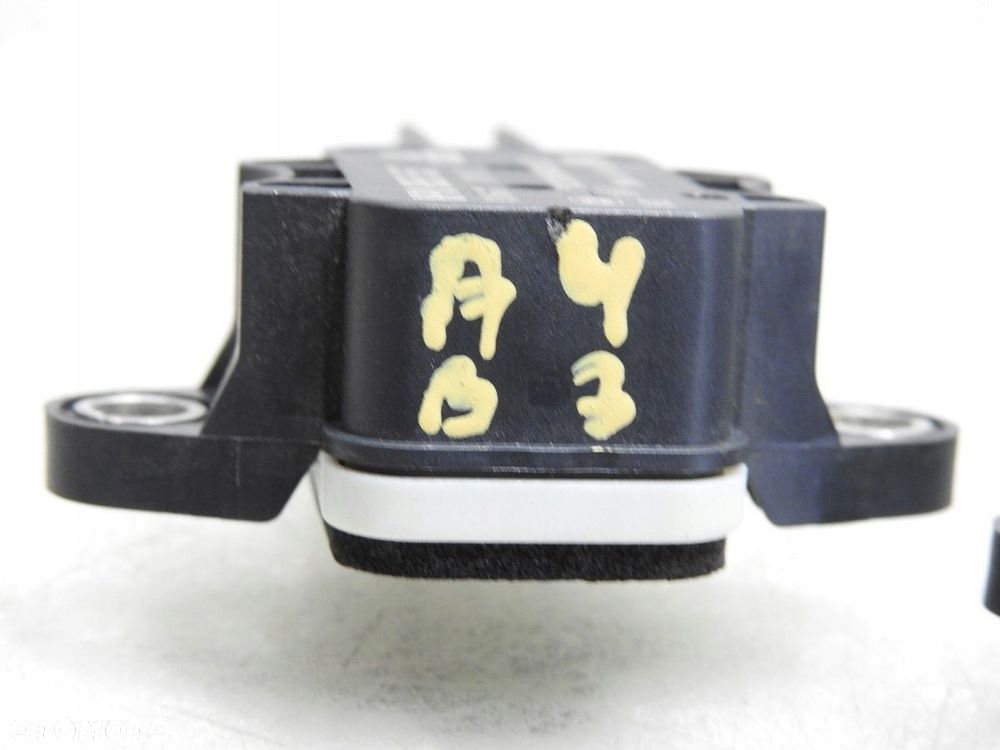 SENSOR UDERZENIOWY AUDI A4 B7 8P0955557 - 8