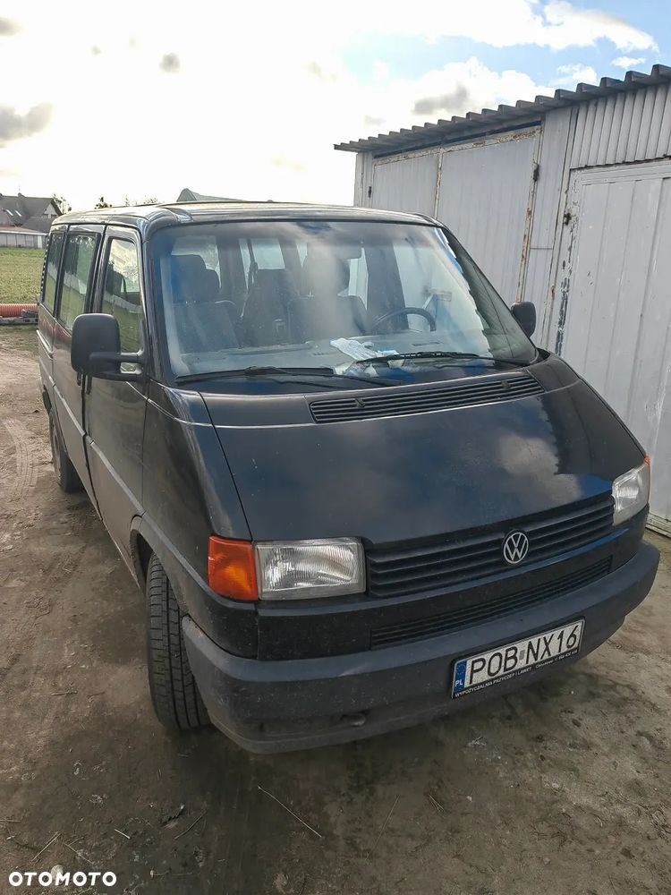 Volkswagen Transporter - 1