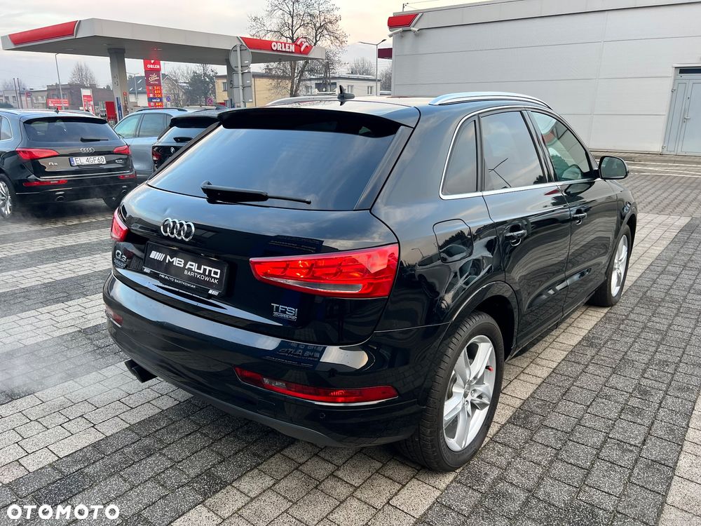 Audi Q3 2.0 TFSI Quattro Design S tronic - 8