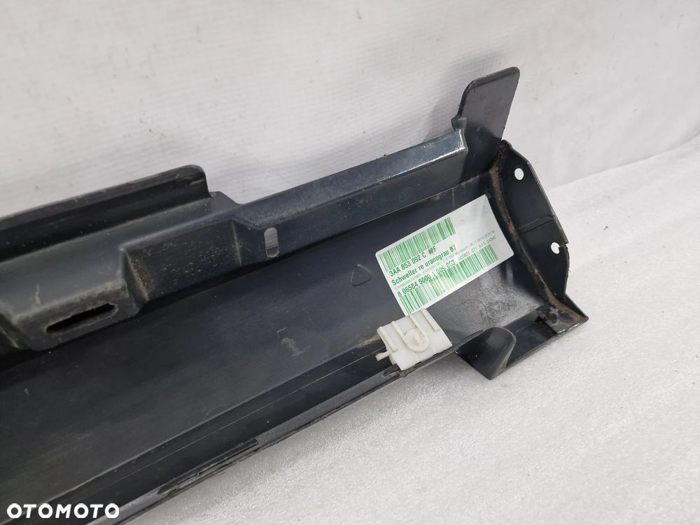 VW PASSAT B7 3AA 10- PRAWA LISTWA PROGOWA / NAKŁADKA PROGU , NR 3AA853092C / 3AA853856 , NR AUKCJI PR432 - 10