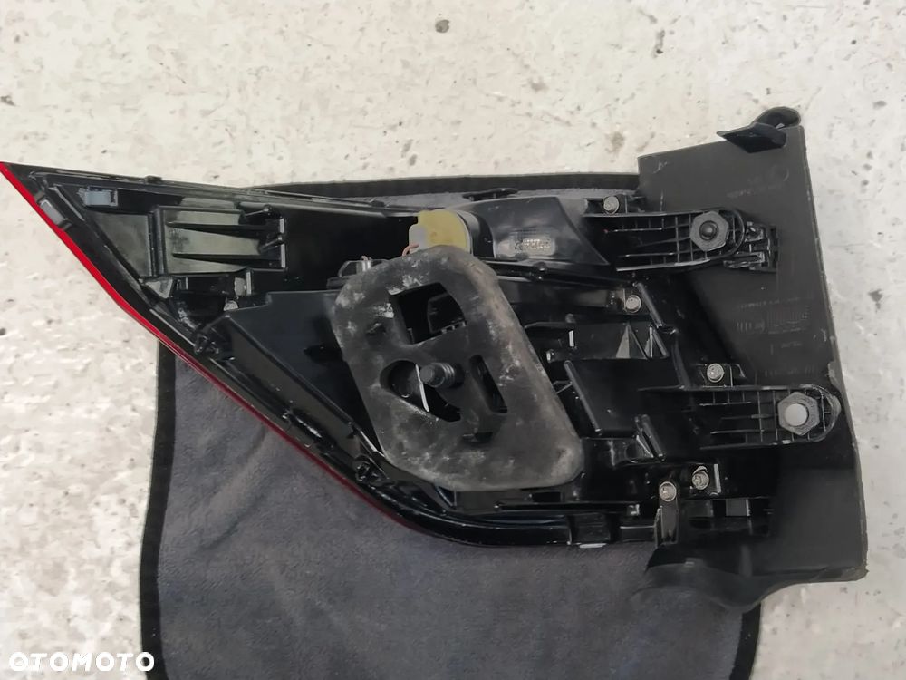 VW TIGUAN LAMPA LEWY TYŁ LED LEWA TYLNA ORYGINAŁ - 8