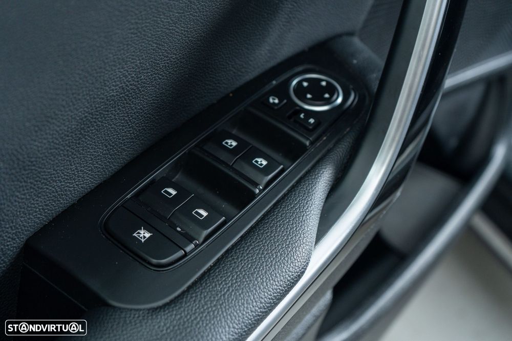 Kia XCeed 1.6 GDi PHEV Tech - 27