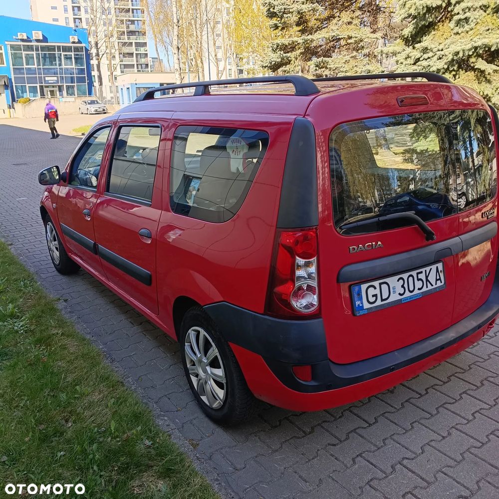 Dacia Logan - 4