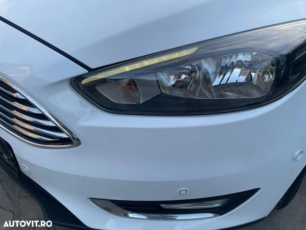 Ford Focus 1.0 EcoBoost Start Stop Trend - 13