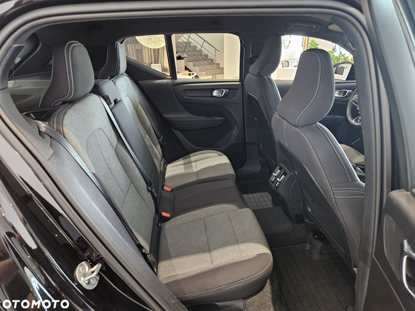 Volvo XC 40 - 24
