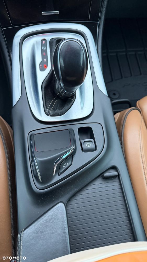 Opel Insignia 2.0 Bi Turbo CDTI 4x4 - 19