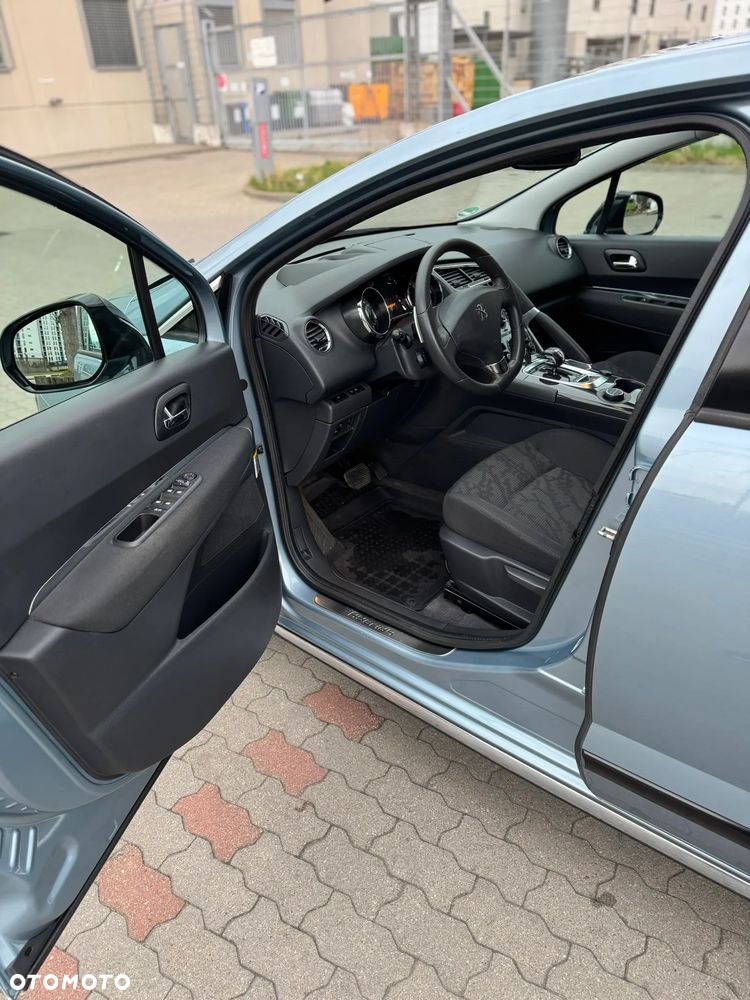 Peugeot 3008 2.0 HYbrid4 - 22