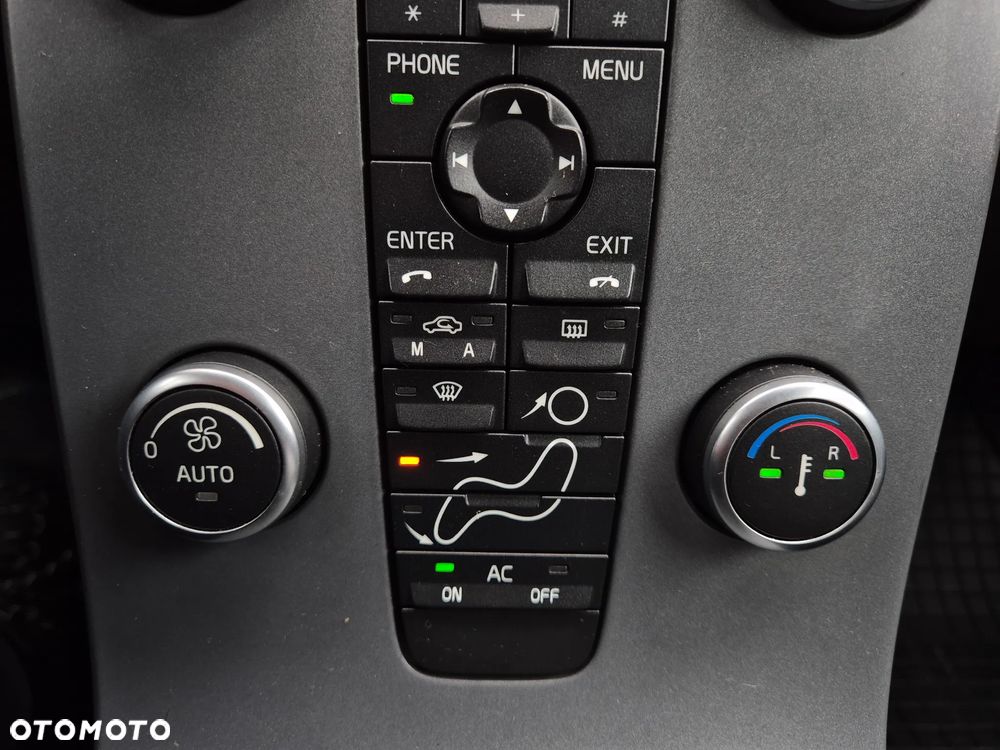 Volvo V50 2.0D Momentum - 13