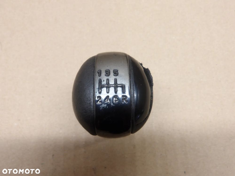 NISSAN X-TRAIL T30 00-07r. GAŁKA ZMIANY BIEGÓW - 1