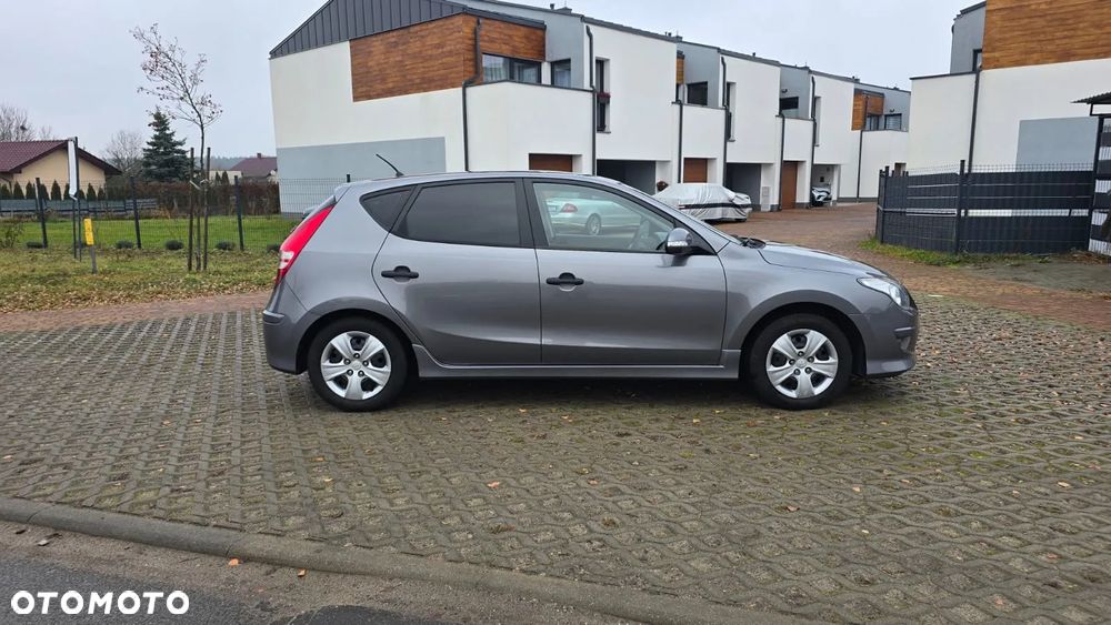 Hyundai i30 1.6 CRDi Blue Classic - 4