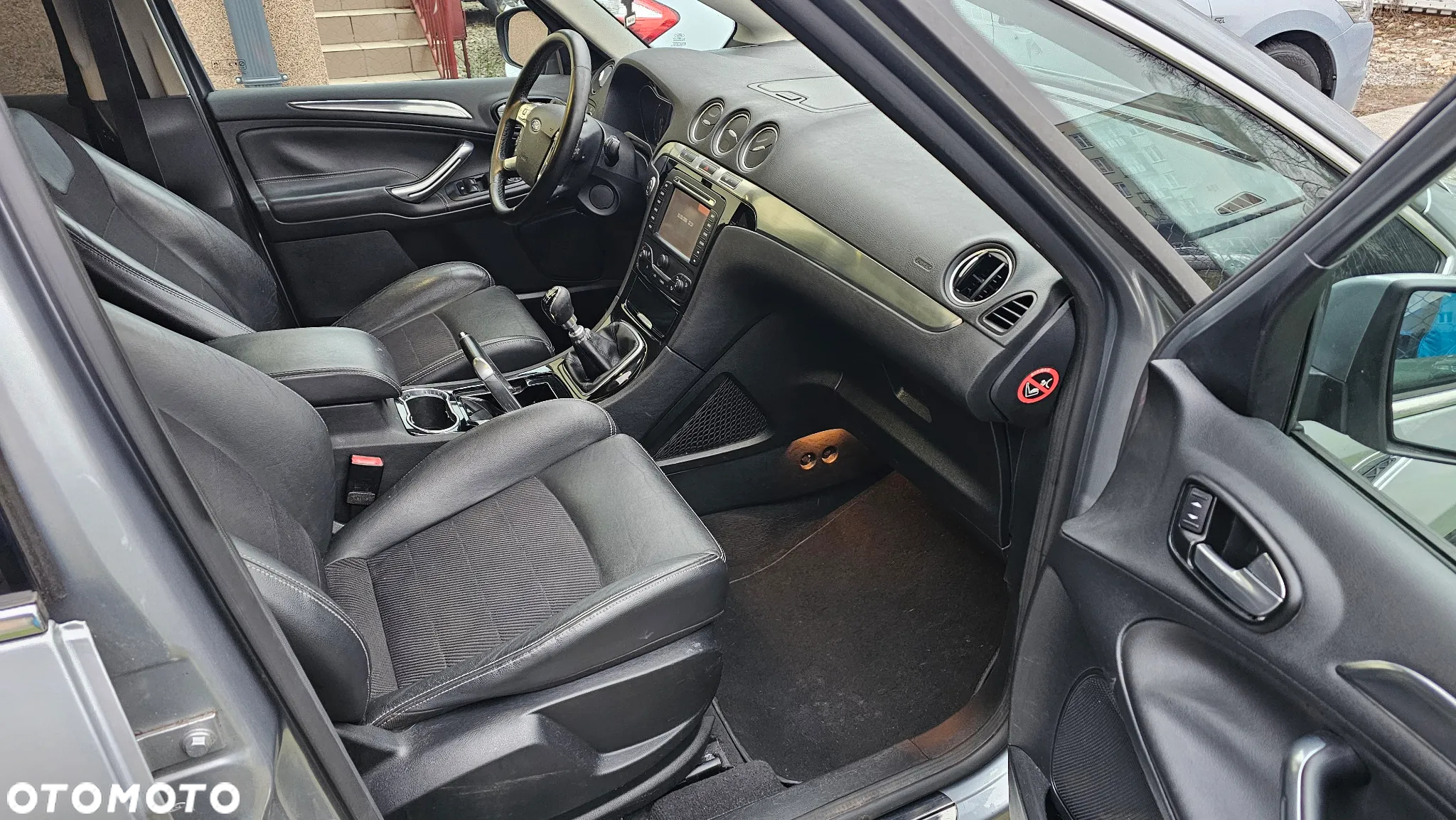 Ford S-Max 2.0 TDCi DPF Titanium - 22