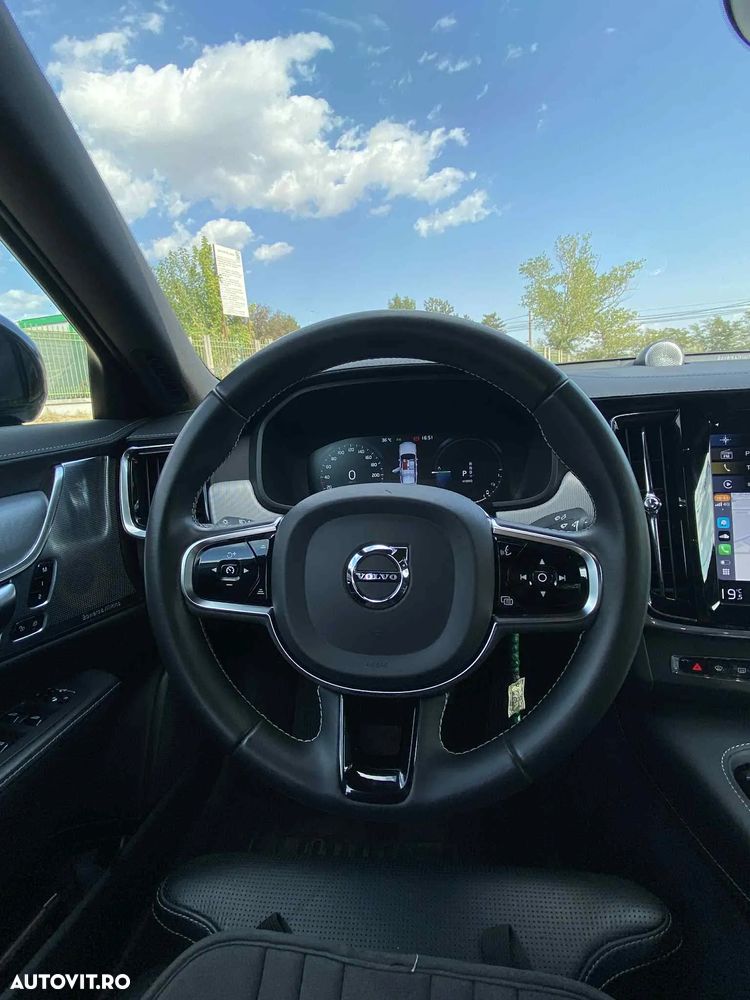 Volvo S90 T8 Twin Engine AWD Geartronic Inscription - 10