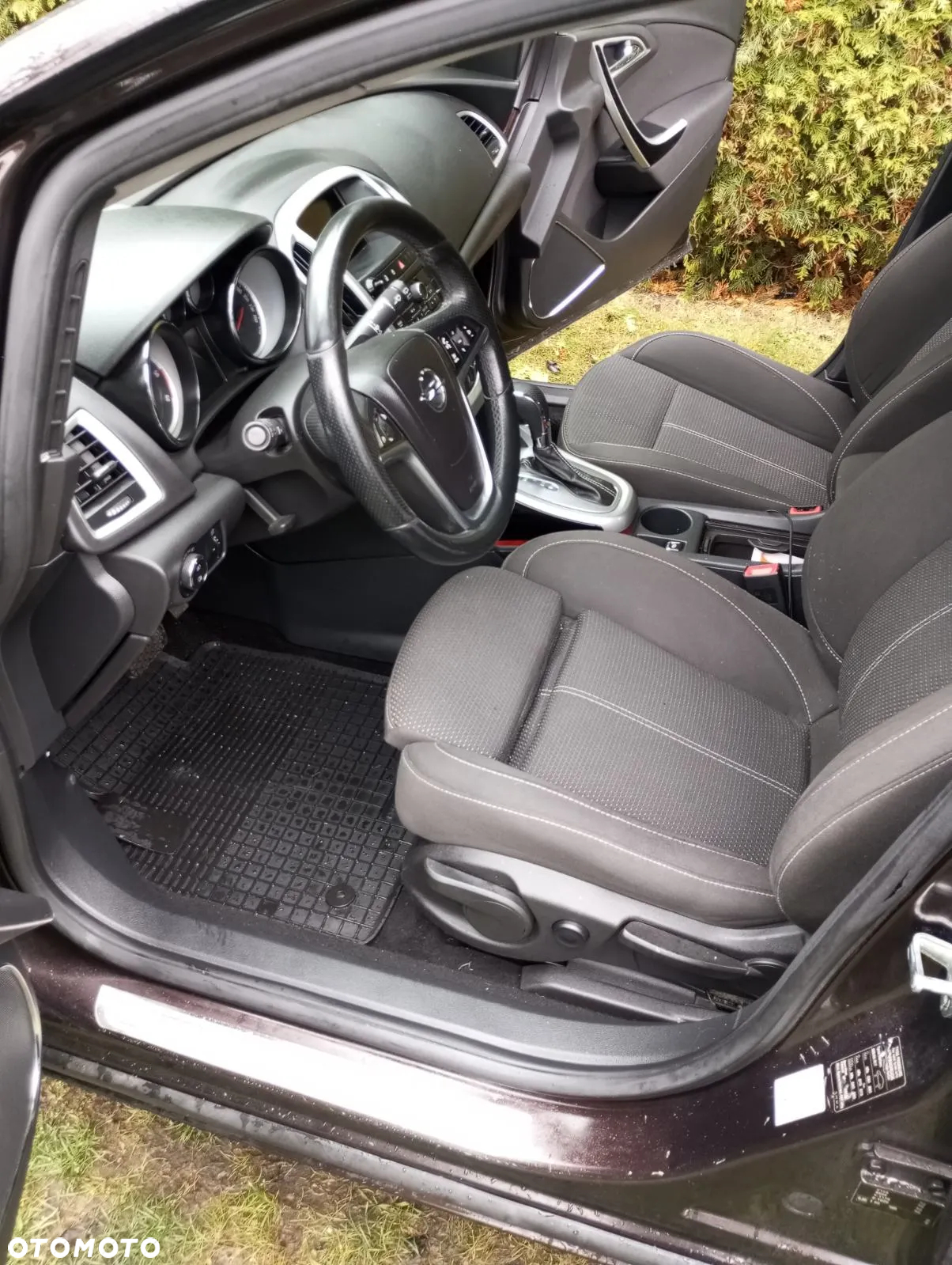 Opel Astra IV 2.0 CDTI Cosmo - 7