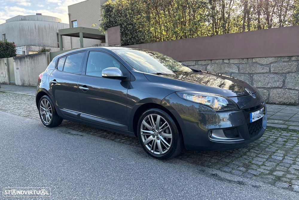Renault Mégane 1.5 dCi GT Line EDC - 22