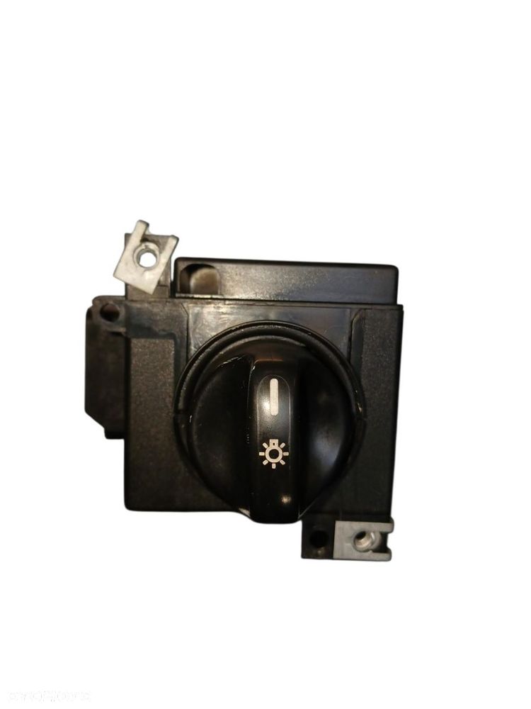 PRZELACZNIK SWIATEL MERCEDES W168 1685450104 - 2