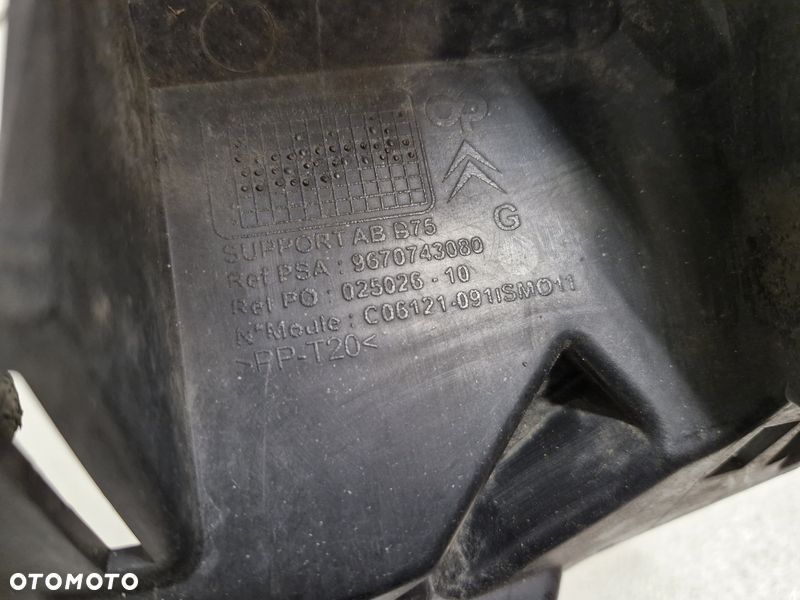 ds4 1 i uchwyt mocowanie halogenu led drl lewy przód lewe kratka 9670743080 - 3