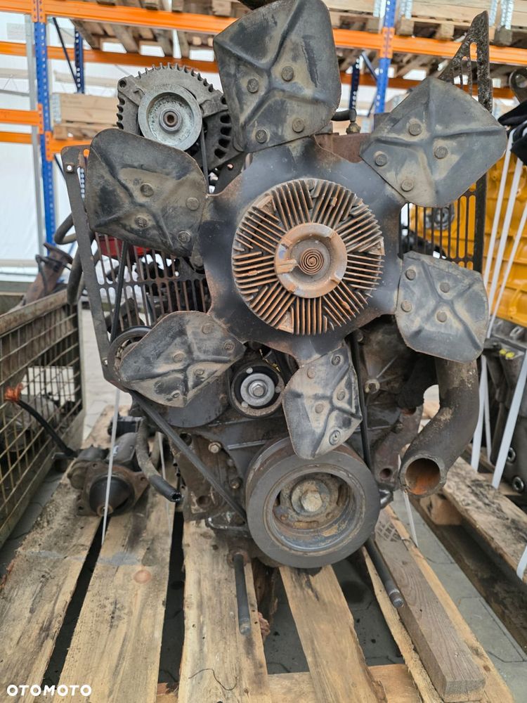Silnik 675/TK New Holland TS115 - 7
