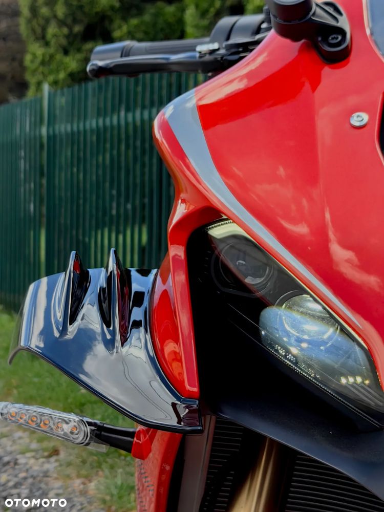 QJMOTOR SRK 800RR - 14