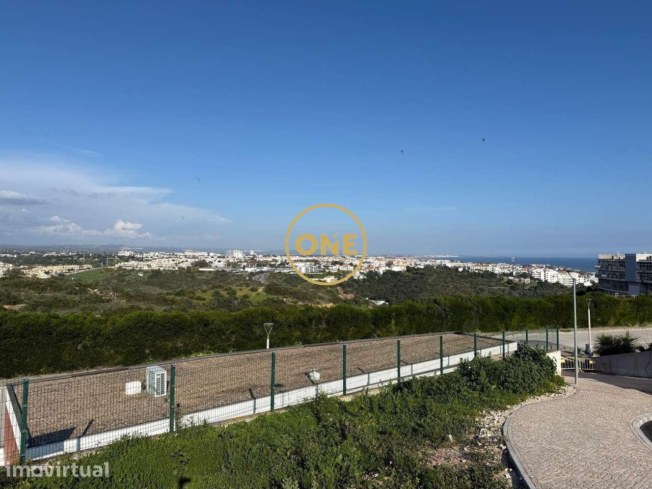 Terreno Urbano com Vista Mar | 828 m2 | Para Moradia com Piscina – Alb - Grande imagem: 3/5