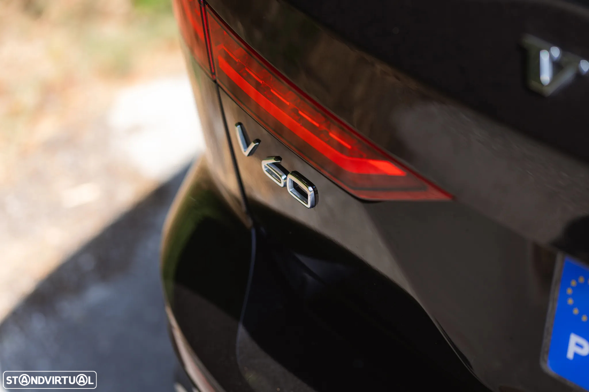 Volvo V60 2.0 T6 AWD TE Plus Dark - 16