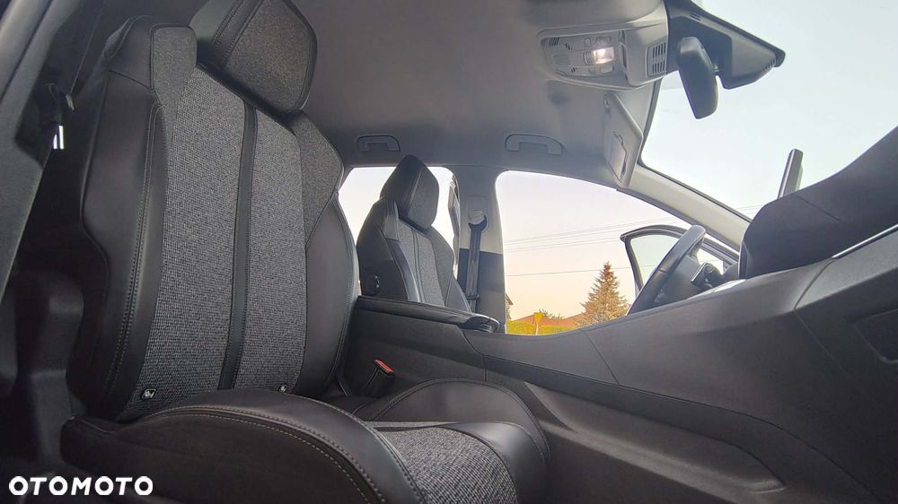 Peugeot 3008 1.5 BlueHDi Active S&S EAT8 - 22