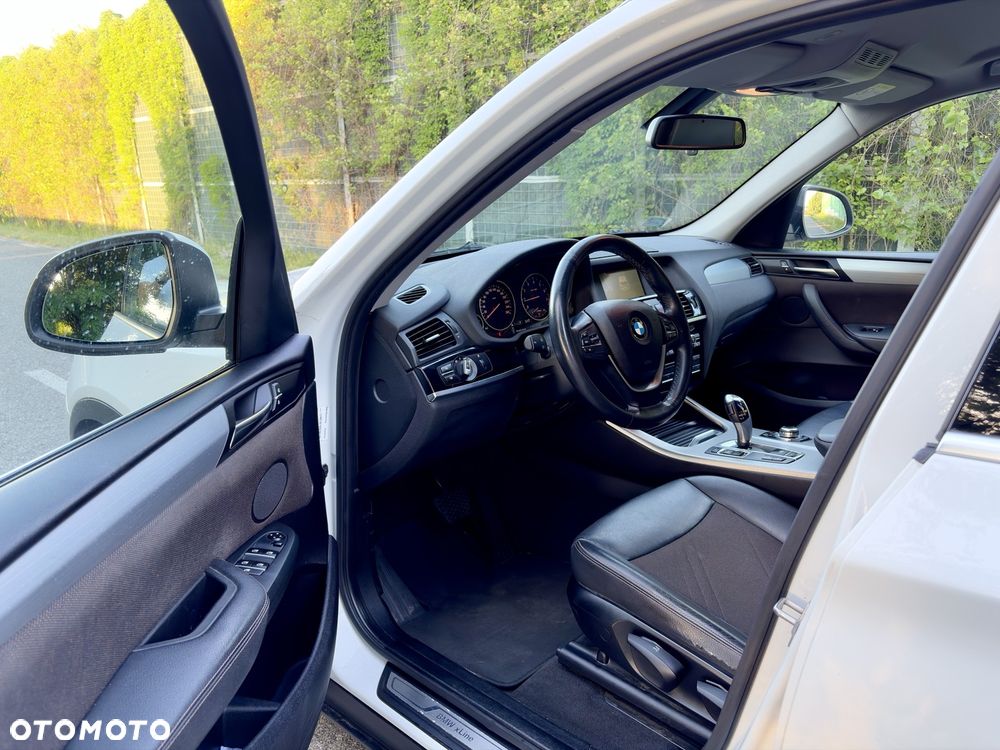BMW X3 xDrive20i - 16