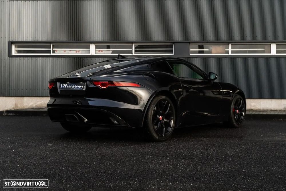 Jaguar F-Type - 5
