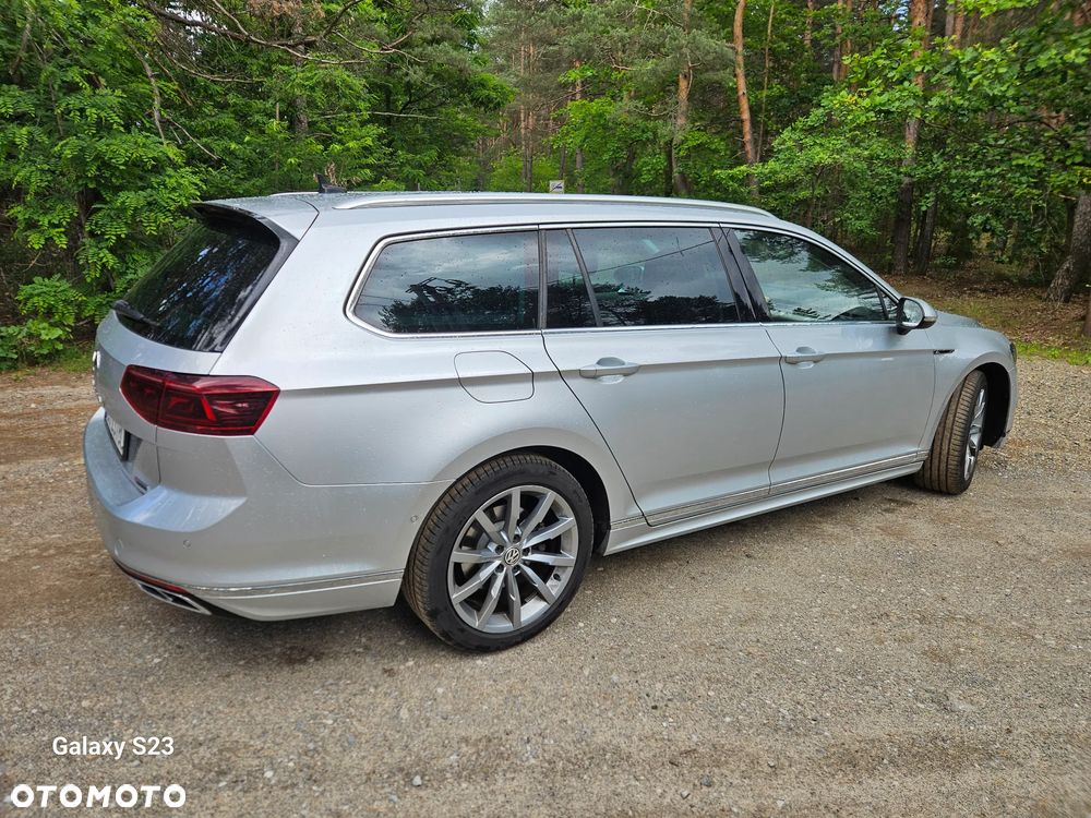 Volkswagen Passat 2.0 TDI SCR DSG 4Motion Elegance - 5