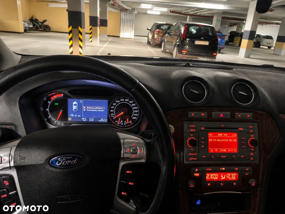 Ford Mondeo 2.0 TDCi Ghia - 18