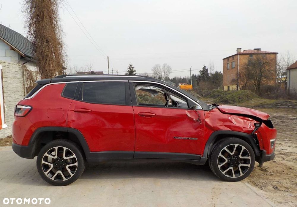 Jeep Compass - 19