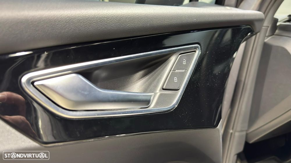 Audi Q4 Sportback e-tron - 13