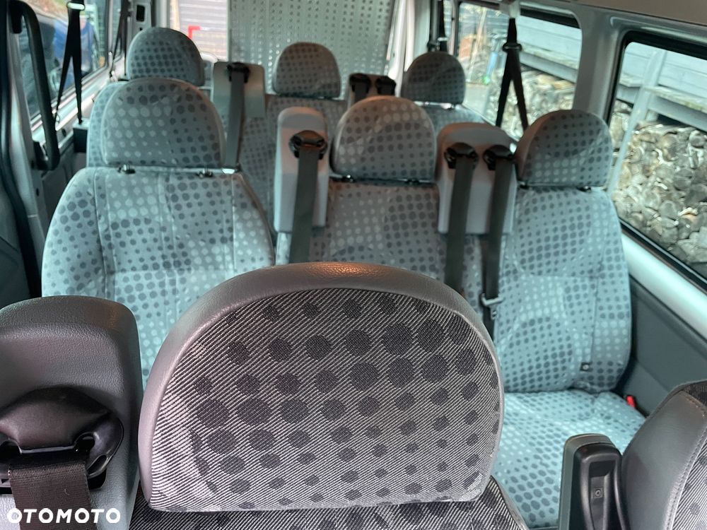 Ford Transit - 29