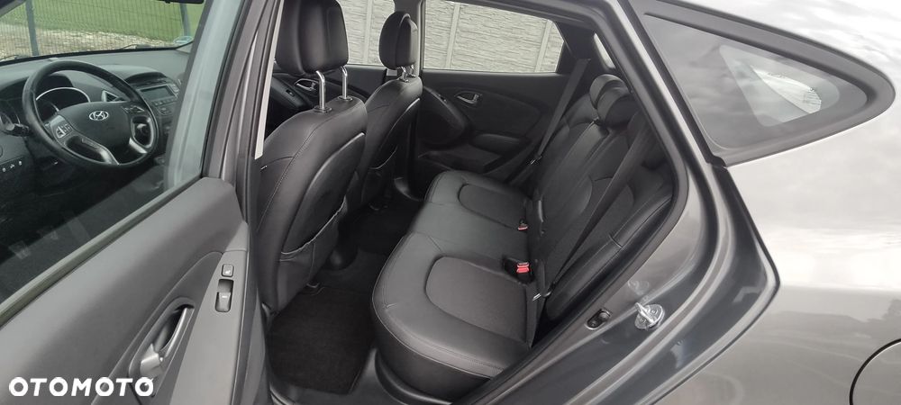 Hyundai ix35 blue 1.6 2WD Finale Silver - 21