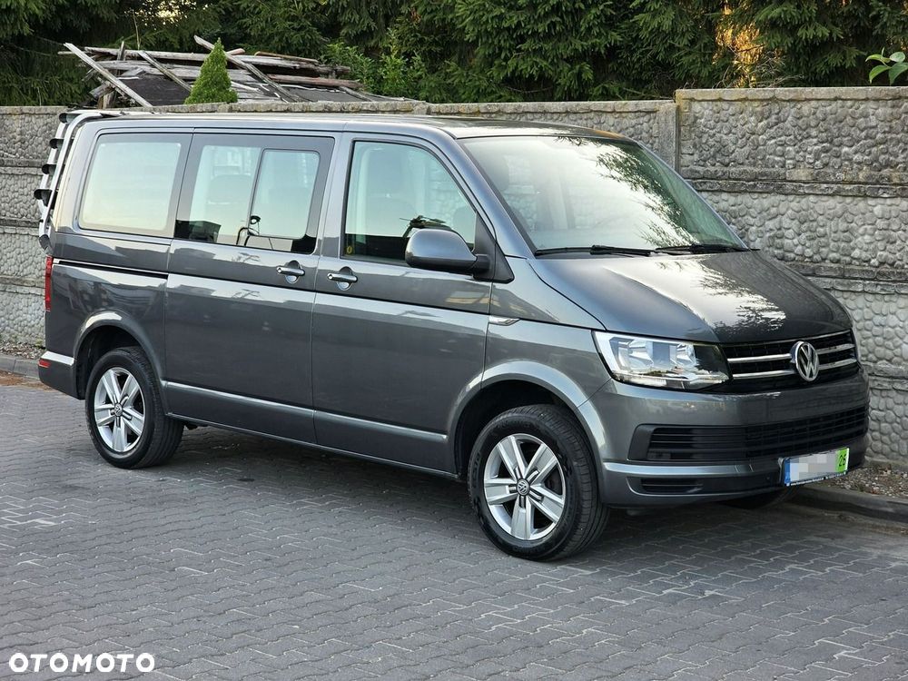 Volkswagen Multivan 2.0 TDI L1 Comfortline DSG - 2