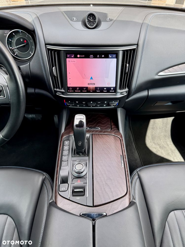 Maserati Levante MHEV Executive - 16