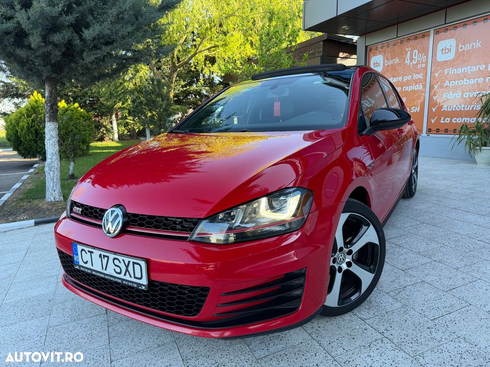 Volkswagen Golf 2.0 GTI DSG - 2