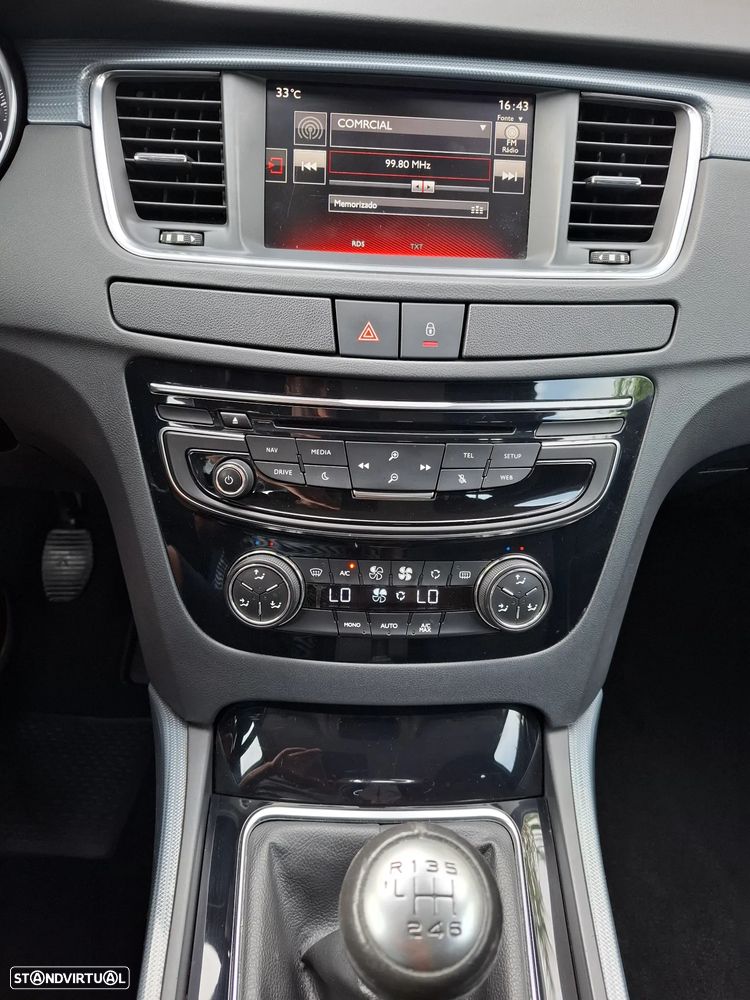 Peugeot 508 SW 1.6 BlueHDi Active - 29