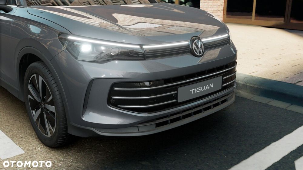 Volkswagen Tiguan - 8