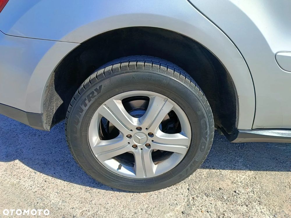 Mercedes-Benz ML - 16