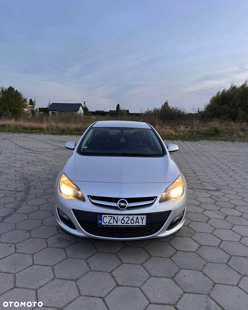 Opel Astra 1.4 - 3