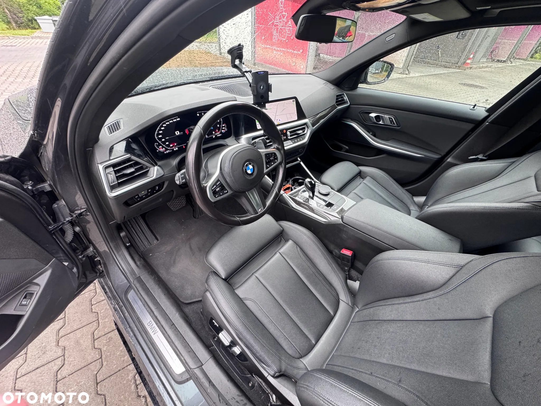 BMW Seria 3 330i xDrive M Sport - 8