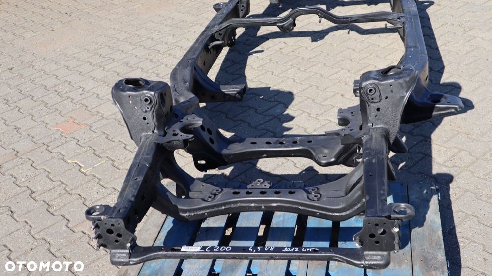 TOYOTA LAND CRUISER 200 4.5 V8 RAMA (2010/2011) - 7