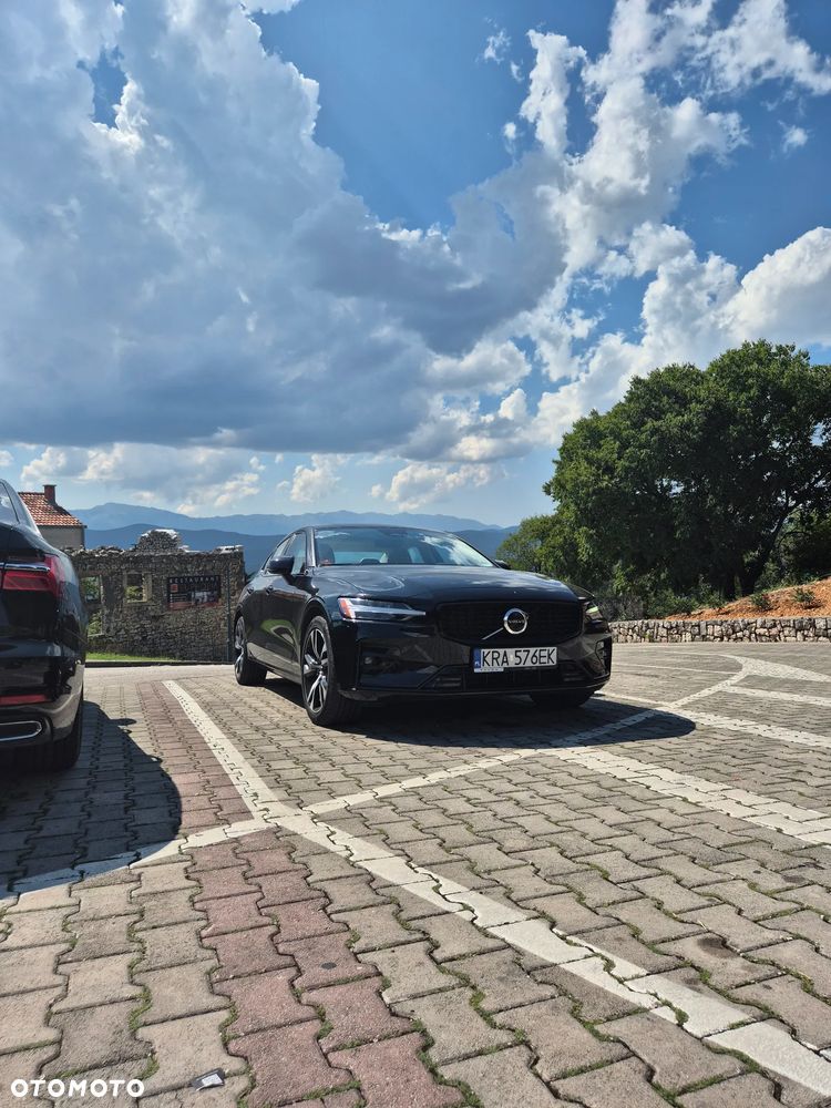 Volvo S60 B5 B AWD Plus Dark - 22