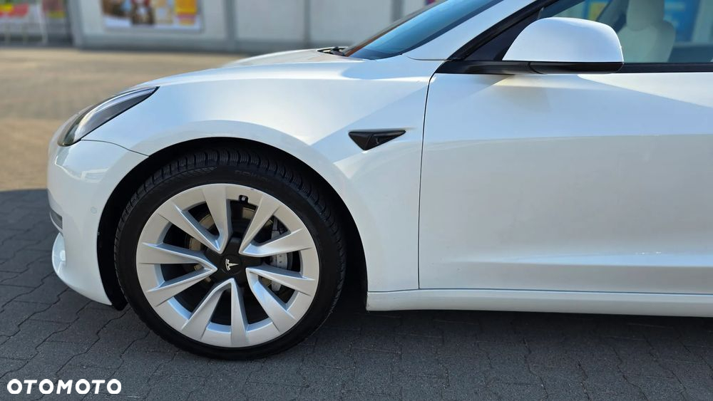 Tesla Model 3 Long Range AWD - 10