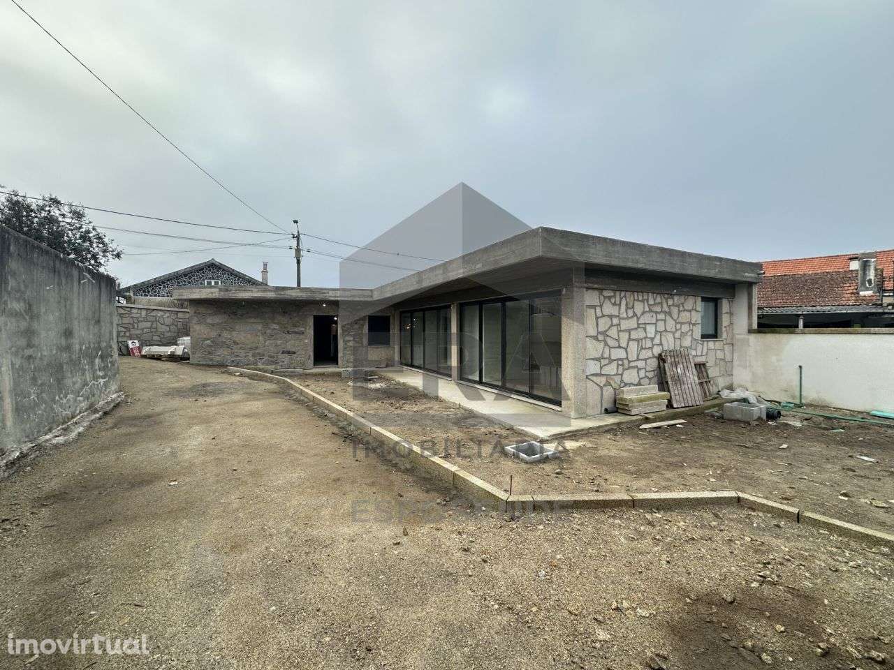 Moradia V2 em Antas, Esposende - Grande imagem: 3/4